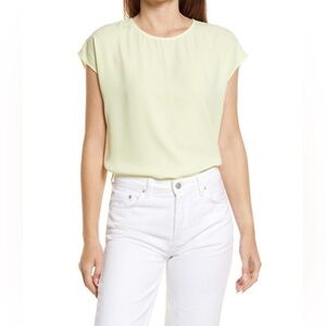 NWT Halogen Cap Sleeve Blouse in Green Wheat (yellow) SC3 (LARGE)